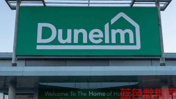 Dunelm的“强大”加热器售价25英镑，运行起来只需20便士，而且“让你快速升