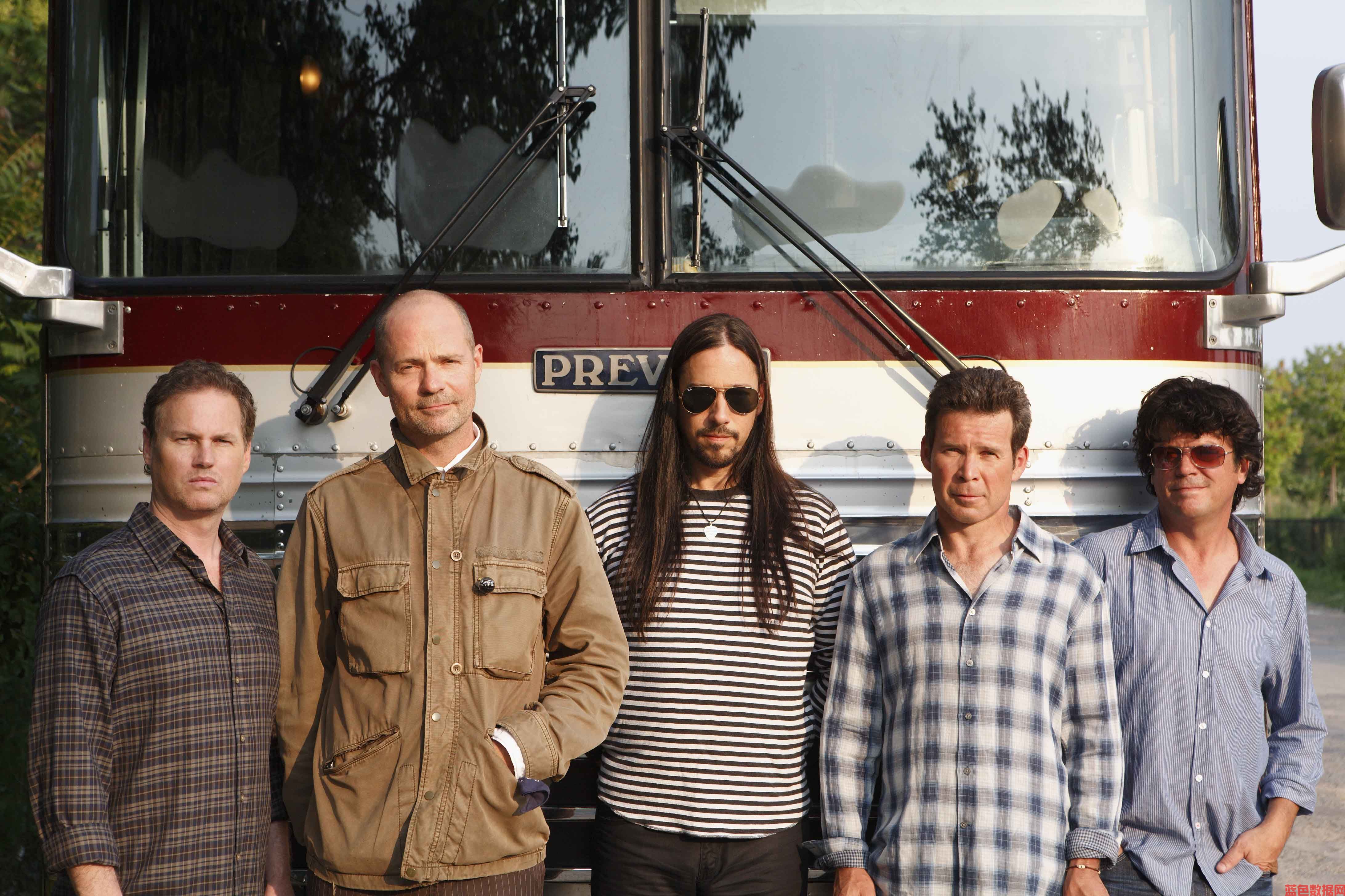 &#8216;The Tragically Hip: No Dress 