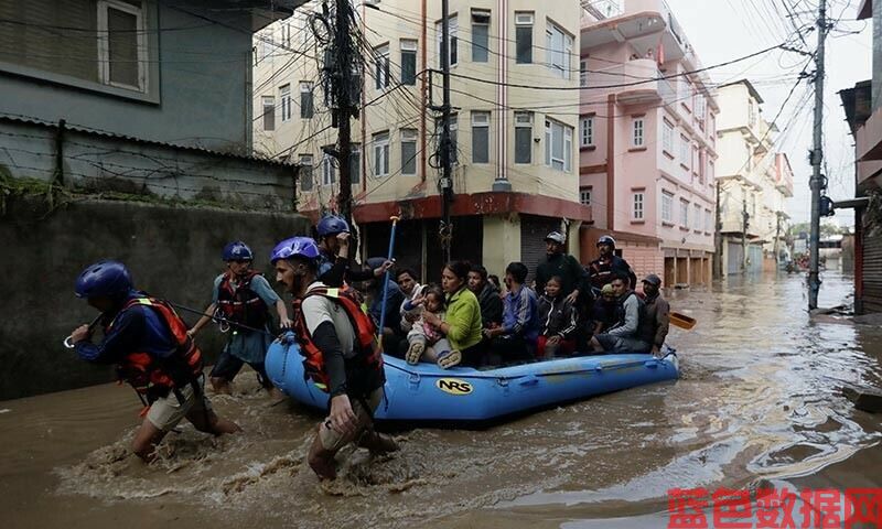 尼泊尔暴雨持续，洪水和山体滑坡造成66人死亡