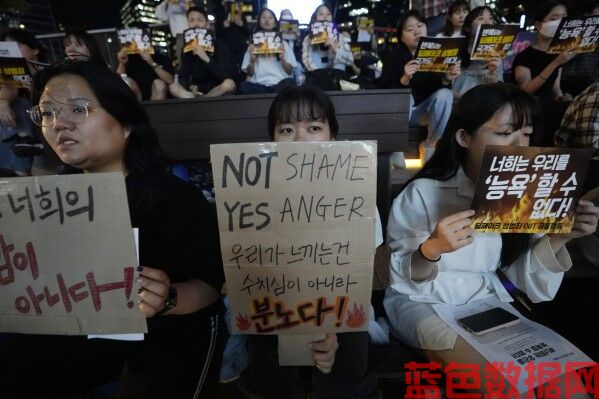 在韩国，深度色情破坏了女性的生活，加剧了性别冲突