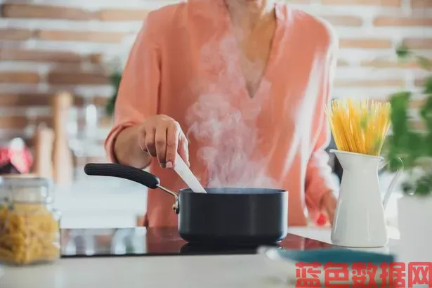 每天吃两份超级食物可以消除腹部脂肪，降低