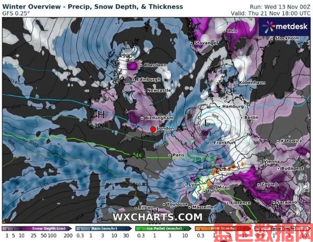 灰机@hz2333英国最新降雪：800英里积雪炸弹在英国上空爆炸的瞬间——新地图